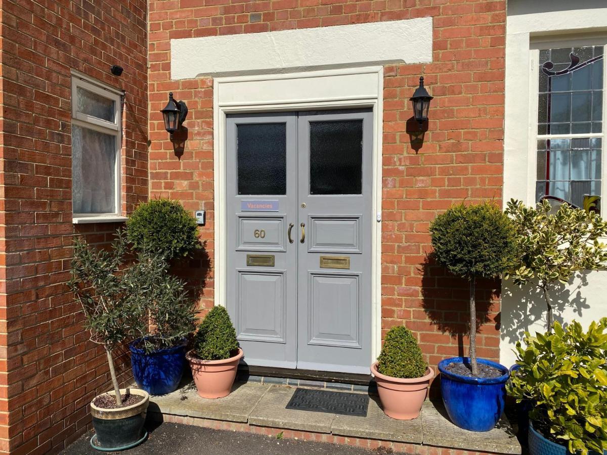 Fairlawns Guest House Banbury Exterior photo